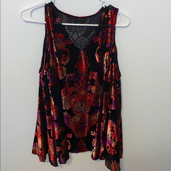 Top, used - Picture 1 of 4